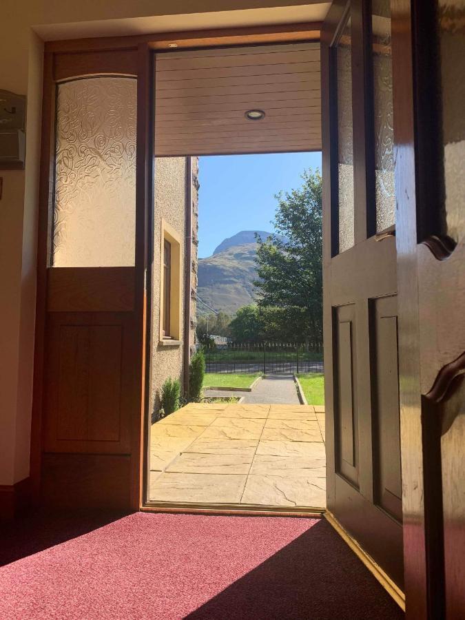 Victoria House Bed And Breakfast Fort William Exterior foto